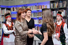 image_ 300
